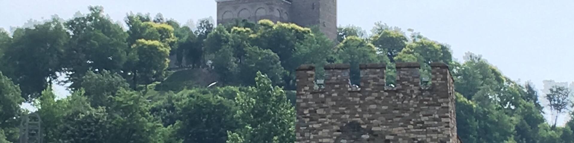 This is the Tsarevets Fortreyand Castle above the old town in Veliko Tărnovo, Bulgaria.
