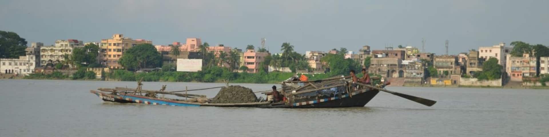 Views from the ferry!#BelurMathToDakshineshwar #waterlust #WestBengal #IncredibleIndia