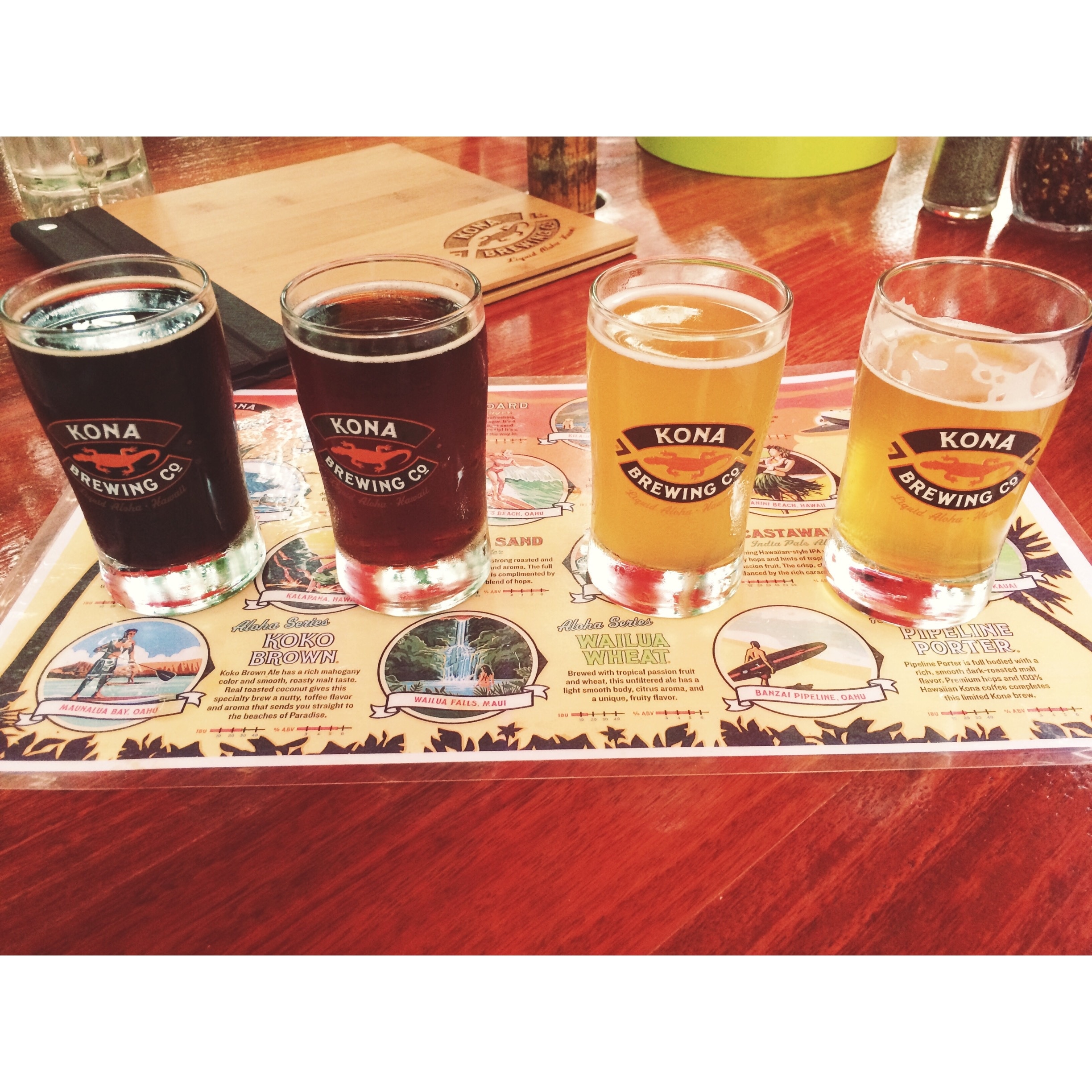 Loved the Hawaiian beer sampler at the Kona Brewing Company. Lots of flavours including passion fruit, coffee, coconut and lemongrass!