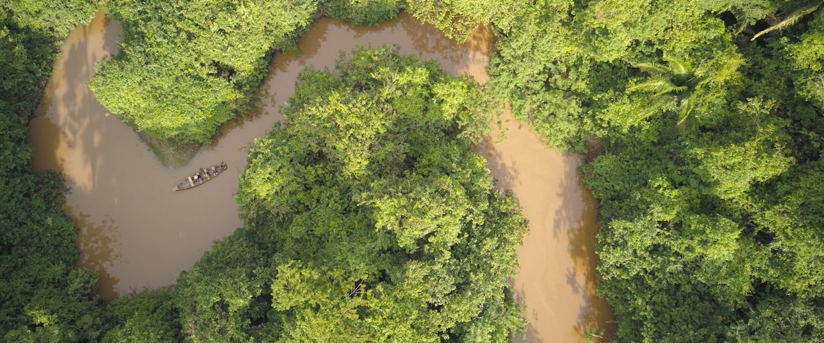 Paddling in the Peruvian Amazon #parks