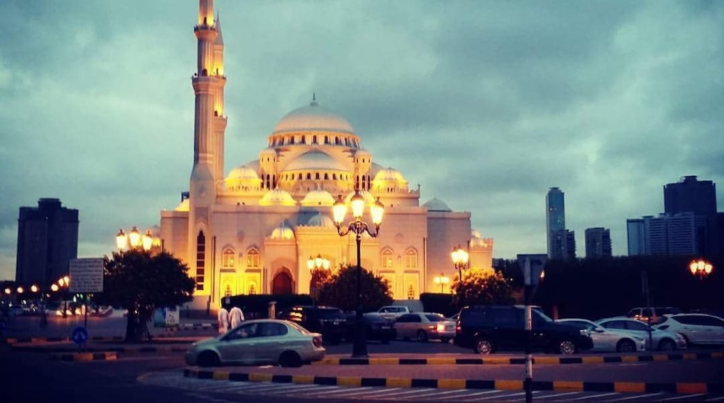 Al Noor mecset, Sharjah, Sardzsa, Egyesült Arab Emírségek