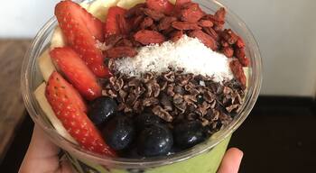 A delicious make-your-own smoothie bowl spot in Wicker Park. A bit expensive but makes for a yummy treat!