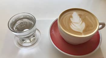 Harbinger Coffee in Fort Collins - I try to hit at least one local coffee shop when on the road. Here, there are interesting new flavor combinations, water with your latte, and lovely latte art

#localcoffee
#latteart
#fortcollins
#colorado