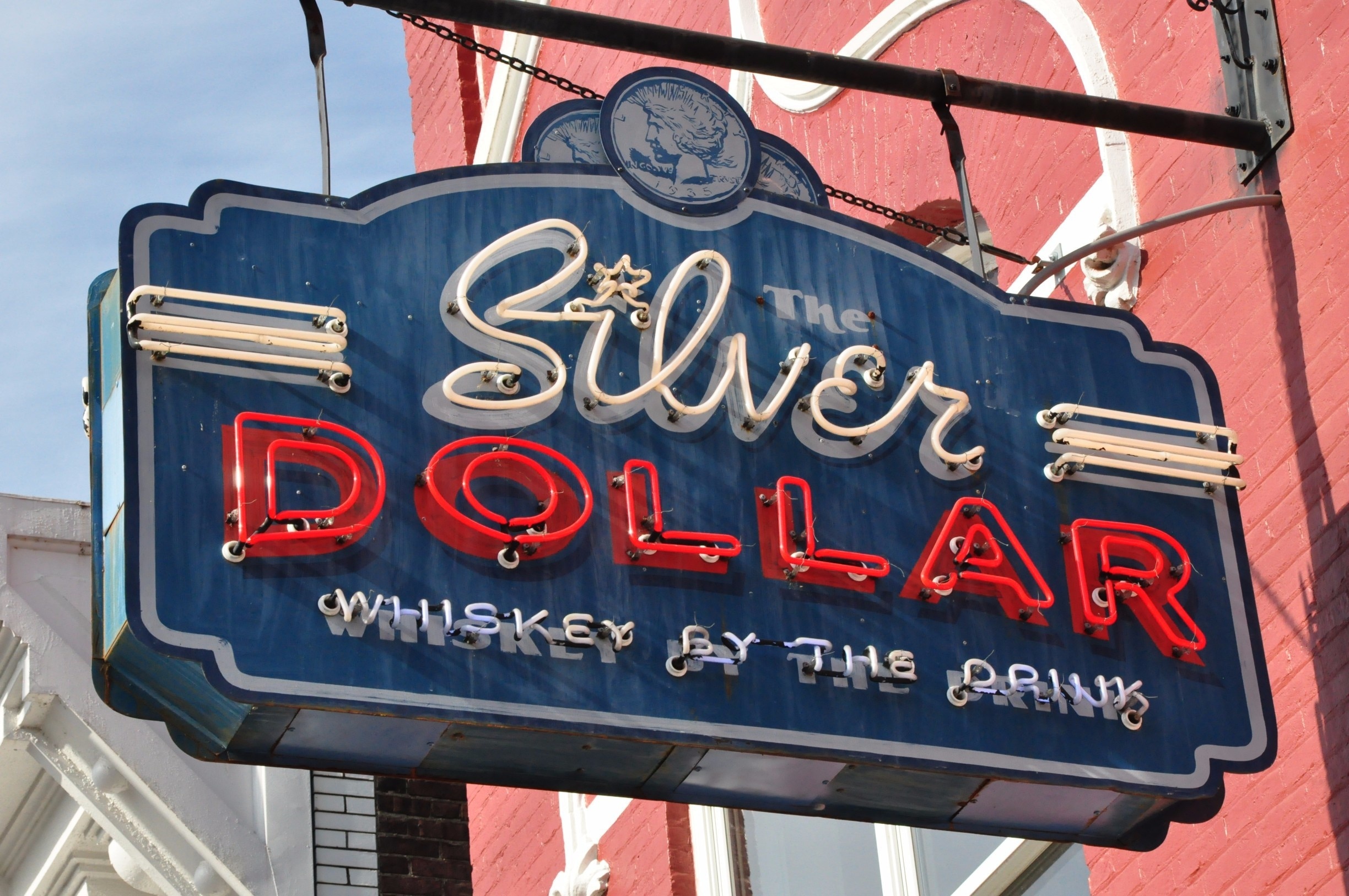 So the question is: " Why would anybody go to a "fast food" place to eat?" It is really easy to find real food in real places anywhere. Get there. Silver Dollar was good by the way.