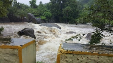 24th July, heavy rainfall and the streams were bursting. Had to rush back home. Fears of roads being washed away..