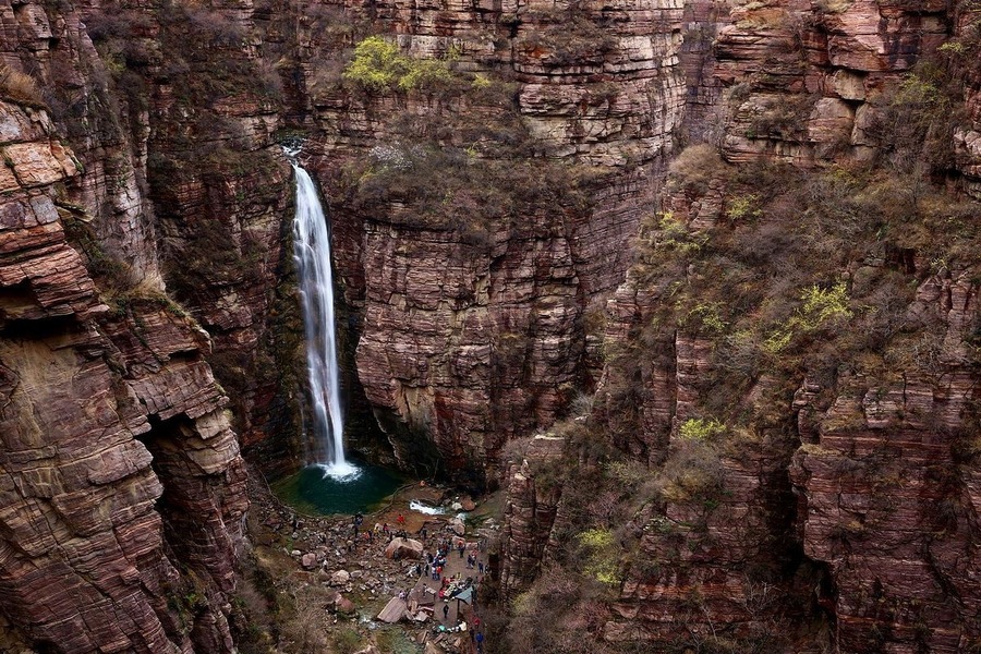 #DanfenDitch of Wanxian Mountain Scenic Area a.#丹分沟-万仙山风景区.
https://twitter.com/Beautifulgx