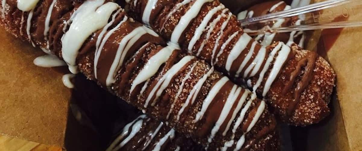 A short visit to an incredible place!
Friends and I decided to finally check the hype of the Baltic Market here in Liverpool and it was totally worth it! 
Plenty of cocktails to choose from (£6+) and my god the food... incredible...
There was everything from pizza to dessert to Thai, everything. 
I bought halloumi cheese fries for just £4!! 
If you visit Liverpool on a weekend, i recommend giving this place a try as it's not that far out of the city centre!!