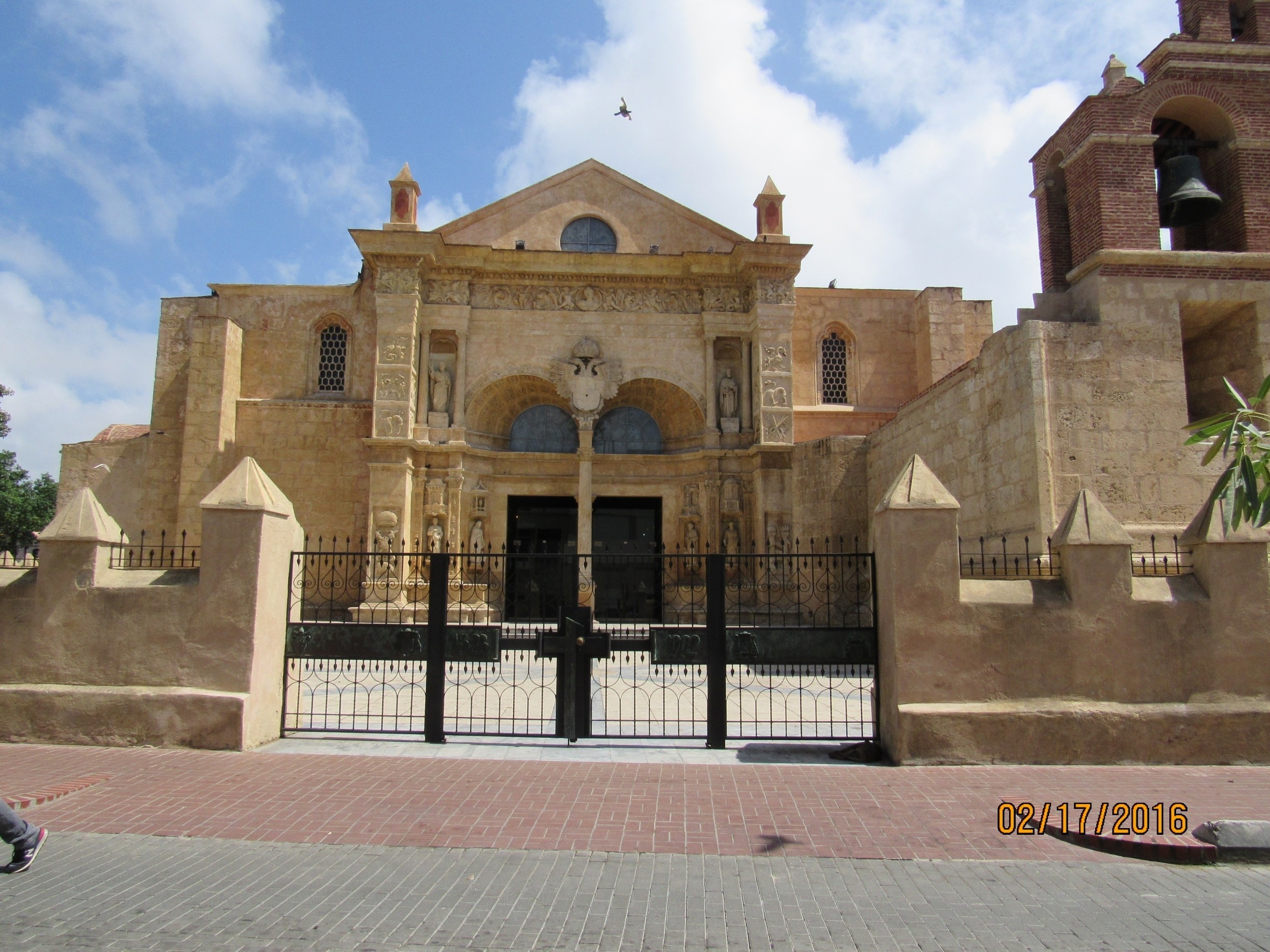 Visit Santa Maria la Menor Cathedral in Zona Colonial | Expedia