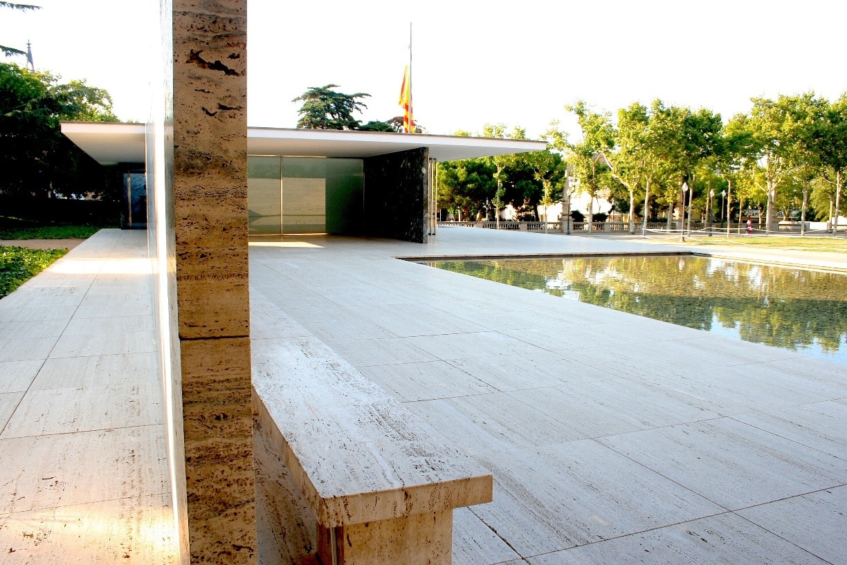 I paid a visit to Mies Van Der Rohe’s Pavilion and took some snapshots. #architecture