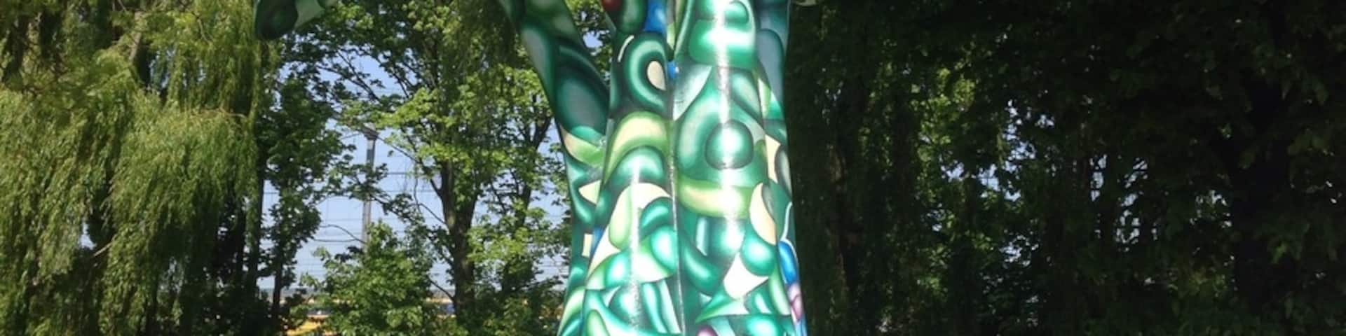 It's what you end up with when you try to
mimic nature and design an urban tree. #streetart