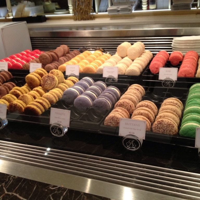Fresh macarons. Crispy yet chewy cookies and mixed fillings. 