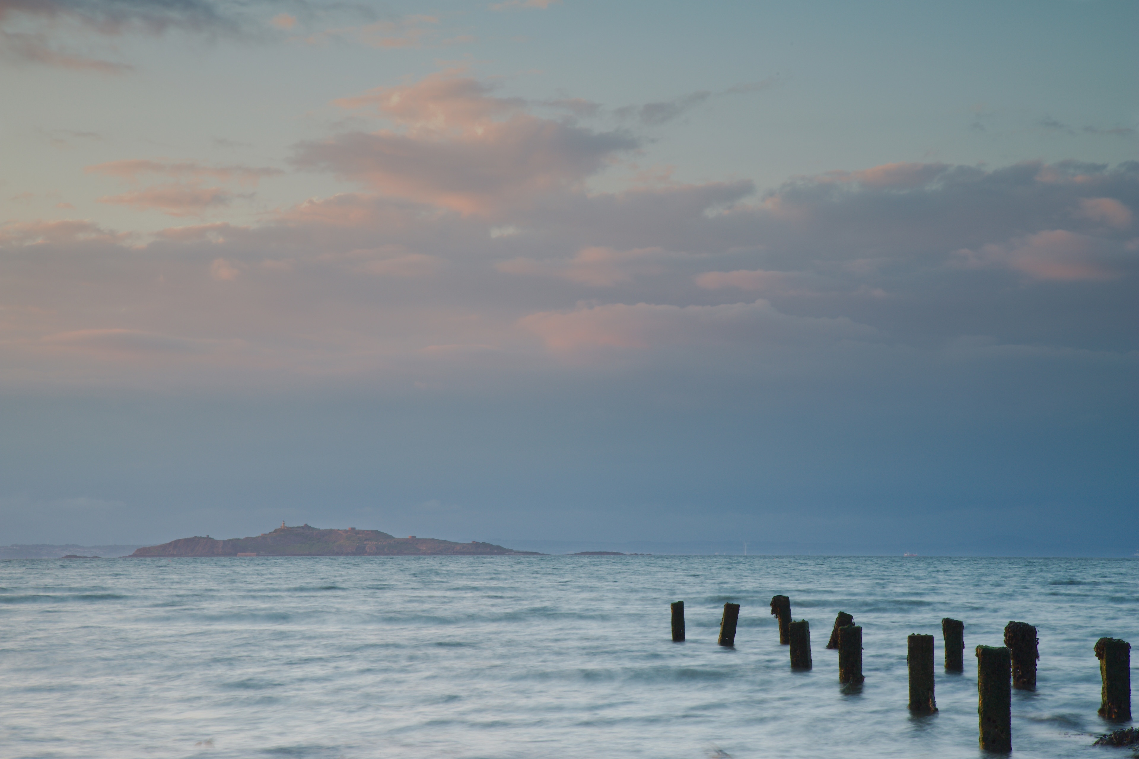 Leith Sands an commercial / industrial part of Edinburgh - not very popular among visitors because of bad smell and loads of rubbish - most people don't go there at all, almost nobody is looking for a picture there. I decided to find it. #BVSBlue