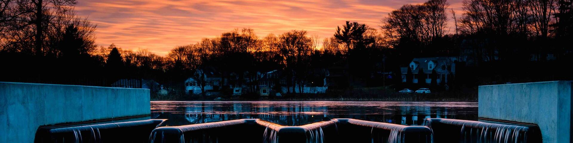 Sunset over Shepard’s Pond falls. 
#sunset #waterfalls #cantonmass #longexposure #bvs100k