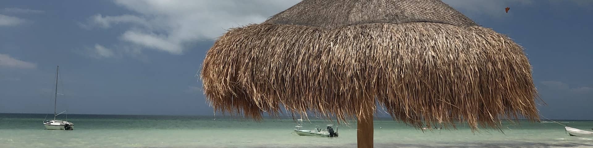 Isla Holbox is a perfect place to disconnect because the WiFi doesn’t work! Finally was able to catch up on a few books.....and this view was perfect! #LifeAtExpedia