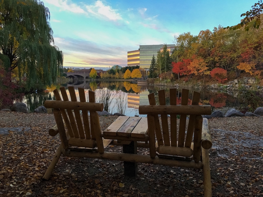 Autumn.
#Edina #sunrise #CentennialLakes #fall #autumn #Minnesota
