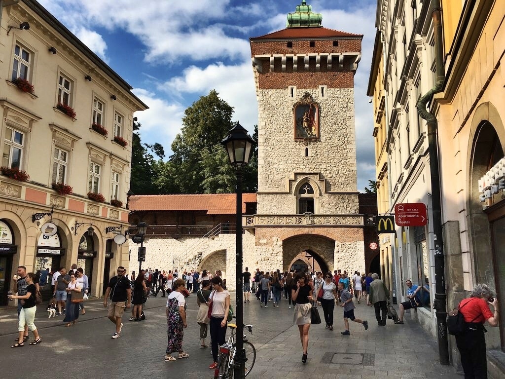 Puerta de San Florián en Cracovia Expedia