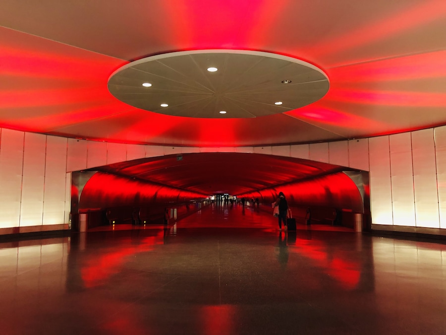 On the way to Delta Terminals B and C at Detroit Metropolitan Airport.