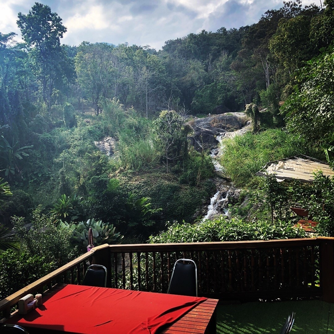 Secret restaurant in Chiang Mai. Hike, swim and come here for a meal

#LifeAtExpedia