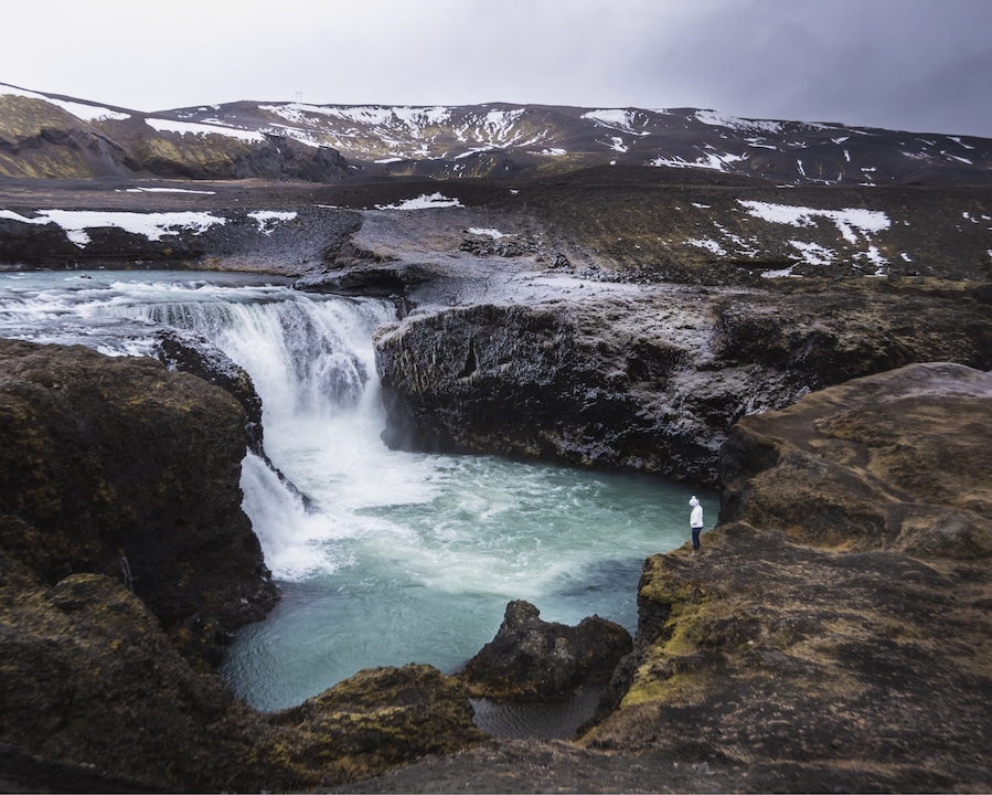 Wow. Iceland is something else. We arrived today and the wind was insane. It took me several tries to capture an image here, due to my camera blowing! We were originally trying to get to Landmannalauger but it was closed due to the bad weather. Luckily, Iceland has so much beauty that it didn’t take long to find a spot to take some photos!
#iceland
#waterfalls
#coldweather
#greatoutdoors