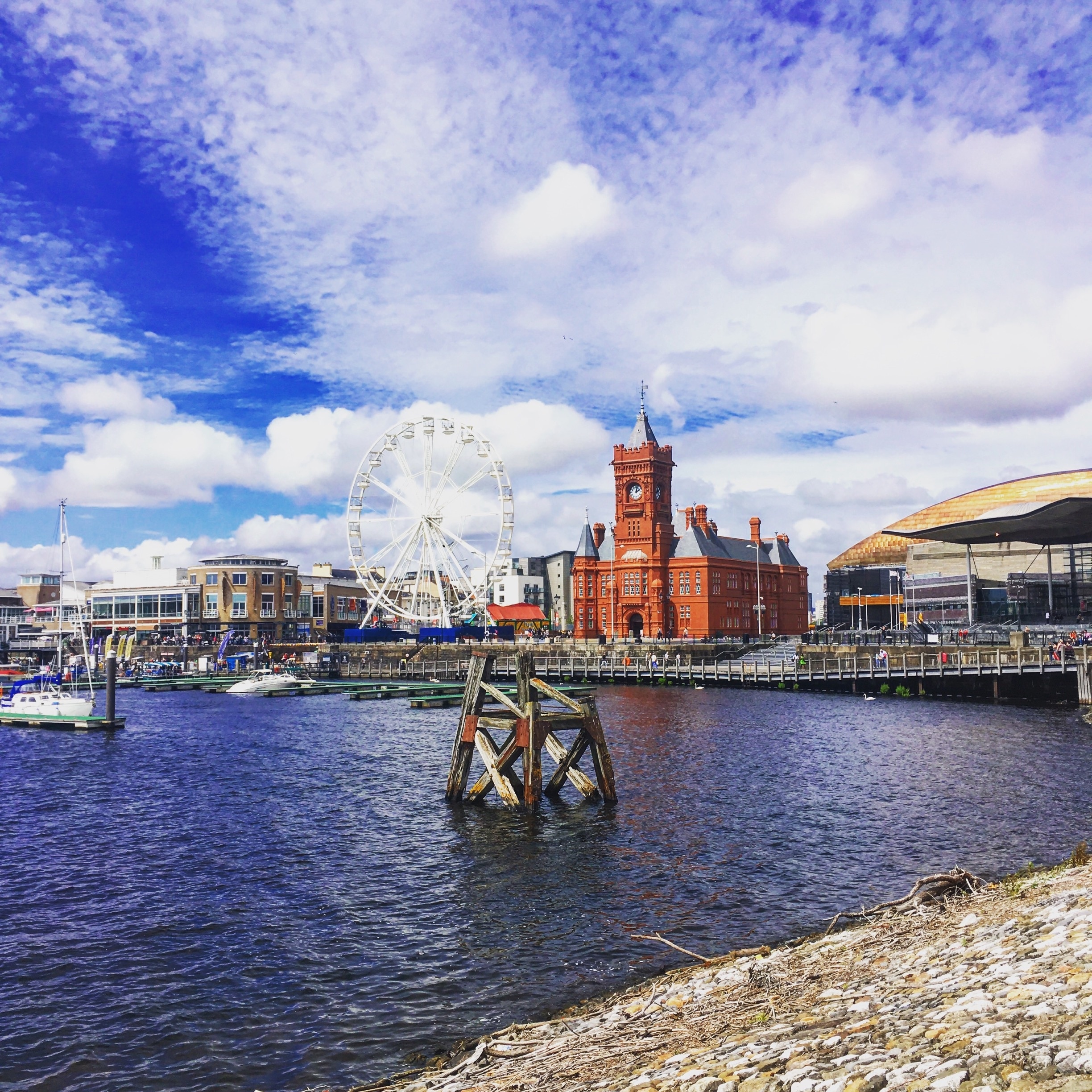 Why you should visit Cardiff Bay Beach and The Doctor Who Experience with  your Children this Summer