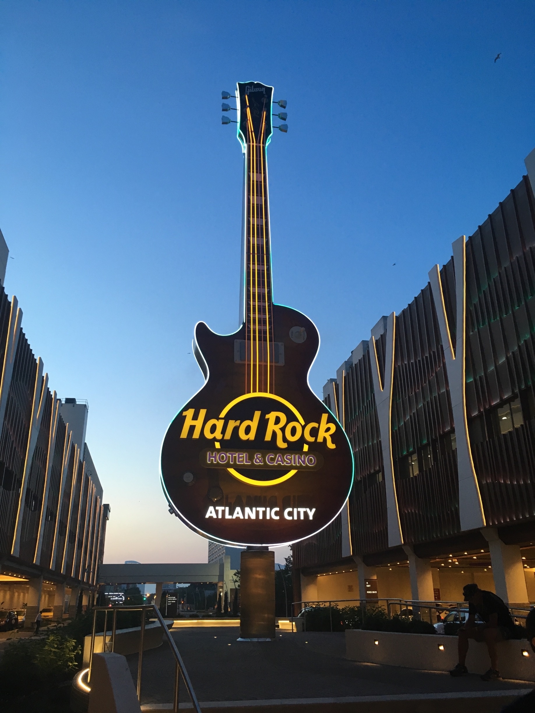 hard rock casino hollywood parking map