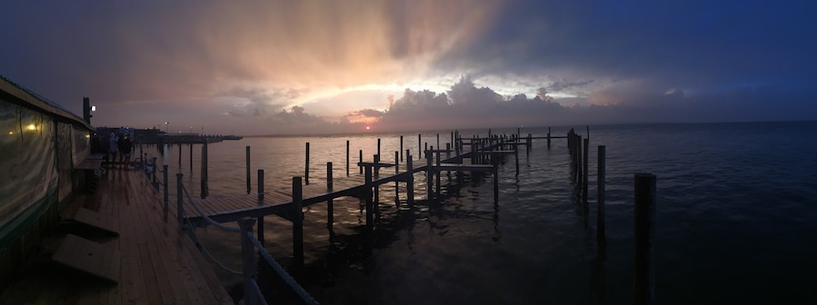 As the storm cleared the sun just made a great surprise visit this day !