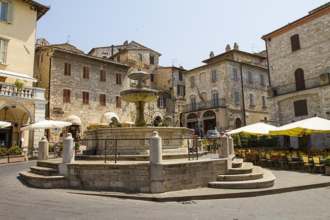 Visit Piazza del Comune in Assisi Historic Center | Expedia