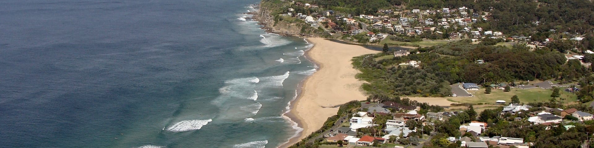 View from Bald Hill Lookout of Stanwell Park in New South Wales, Australia.
#BeachTips
#LikeALocal
#AboveItAll
#GreatOutdoors Photo