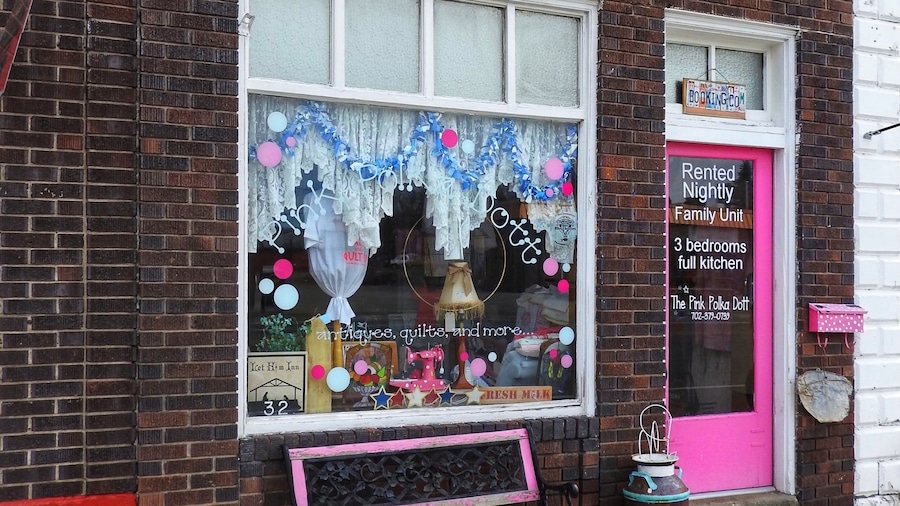 We have not stayed here, but the Pink Polka Dott is listed in Airbnb. Located on Main Street in the historic town of Panguitch, Utah.