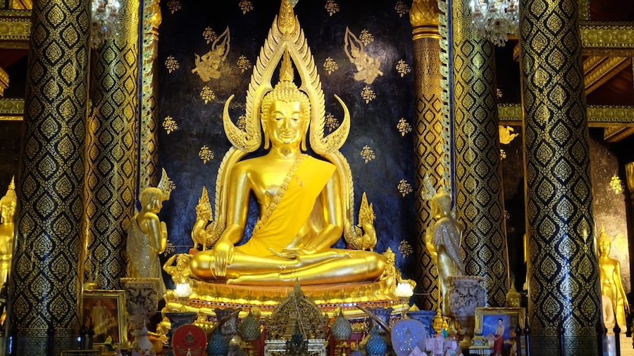 Wat Phra Sri Rattana Mahatat Woramahawihan
