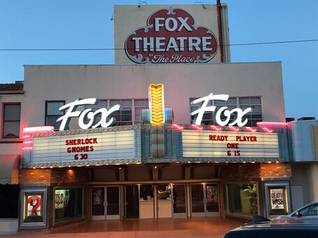 value: "A little past it\'s prime and in need of a neon tuneup, the Fox Theater \"is the place to be\" in Taft."
