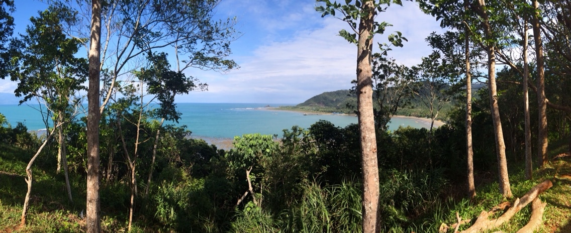 Overlooking the beach at Ermita Hill. This hill was the refuge of people when a tsunami strike on December 1735. #beach #nature #panorama #philippines #baler #scenicbeauty 