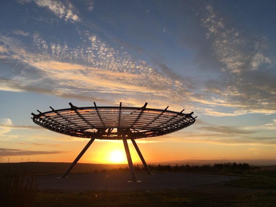 A great walk and spectacular view from all angles. The halo lights up at night and is worth going up as the sun is setting and staying as it sets and the halo lights up.