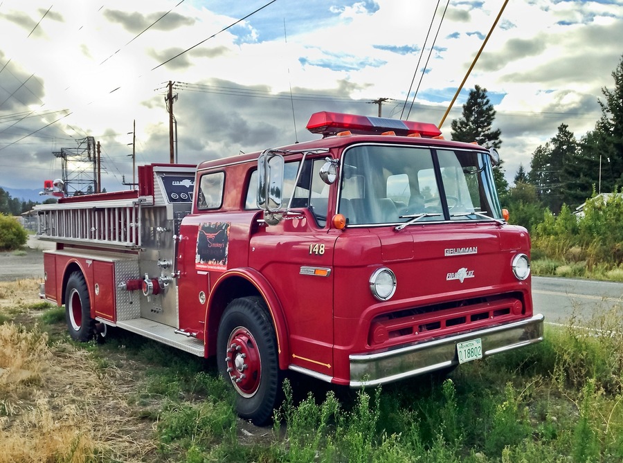 This retired fire truck serves as the sign for Smokey's BBQ. The restaurant is set up in the old train depot, and you'll need to enter from the boarding platform out back. While I can't say this was the best bbq I've ever had, it still hit the spot for us and we'll be making it a regular stop whenever we drive across the pass. We ordered the basic pork + beans + cornbread plate and a shake, though next time I'll be ordering the Train Wreck - an open-face sandwich where the meat, beans, onions, cheese and coleslaw are piled atop sliced cornbread and then smothered with bbq sauce!