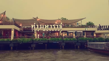while cruising along Chao Praya River in Bangkok, Thailand, you can stop at this pier and walk in to Starbucks and get your hot latte

#rivercruising #travelling #asia #thailand #placestovisit 
