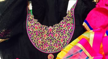 Kala Nikethan is a store that sells beautiful salwars and designer sarees. I love love this black one with colorful brocade and a colorful dupatta. And I love pink too! #colormecrazy #colorsplash 
#colorful