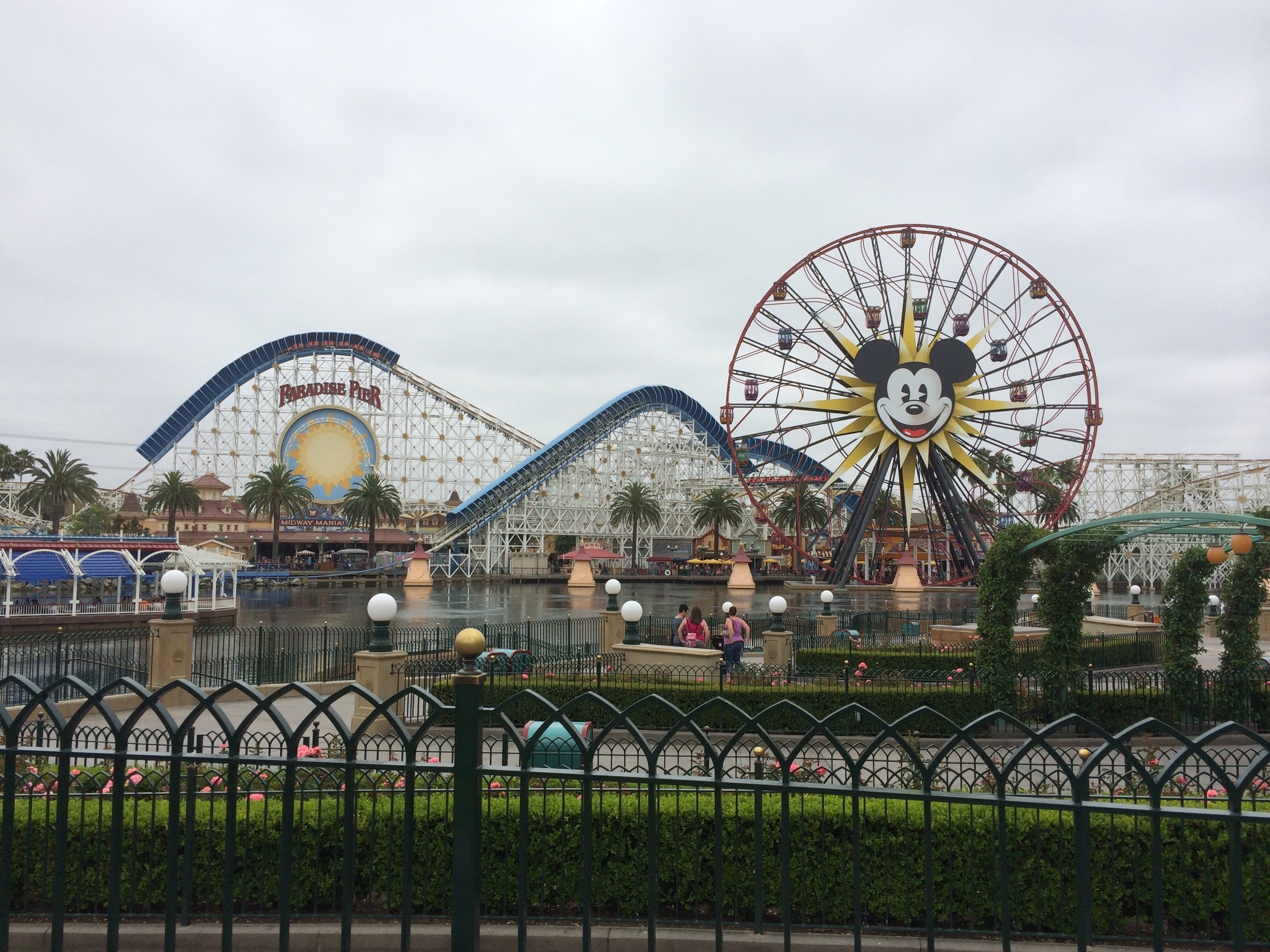 Disneyland® Paris Vacation Packages - Expedia