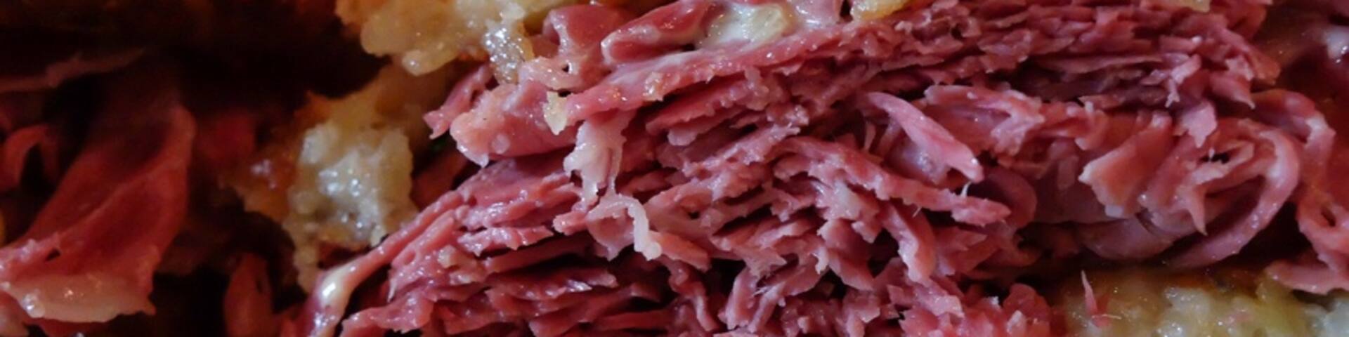 We needed some comfort food so we headed over to Maccabees in Midtown. I'd say we found it - Potato pancake sandwich filled with corned beef.