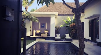 Ah nothing better then your own pool villa in Bali 