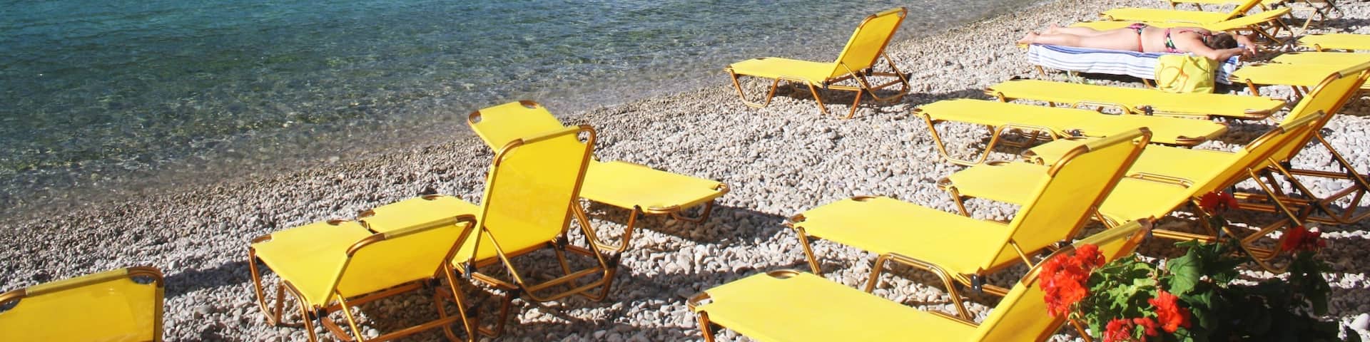 The most amazing hidden #beach/town in Greece. One of my favourite places