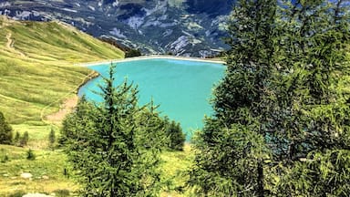 #Walk on the top of the #mountain and #discover an #amazing #view with a #lake 