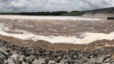 Don’t know how to capture this but the Arkansas river was flooding. The dam is letting out town flooding amounts of water to save it at the expense of the towns downstream.