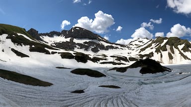 Schrecksee in May 
#hiking
#aquatrover
