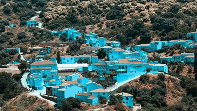 The Smurf Town, the only in the world.

Andalucía is known for its white villages but in 2011 buildings in Juzcar (including the church and gravestones) were painted smurf-blue by Sony Pictures to celebrate the premiere of the Smurfs movie.

#travel #spain