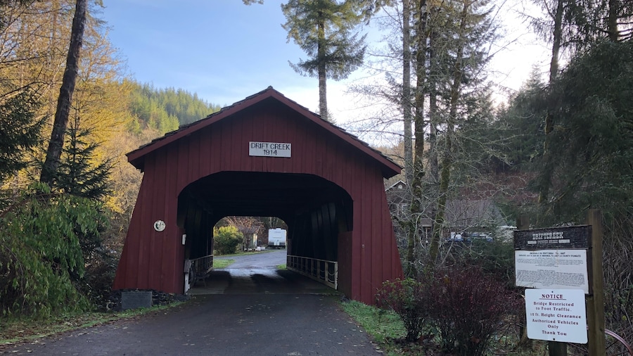 Drift Creek Covered Bridge