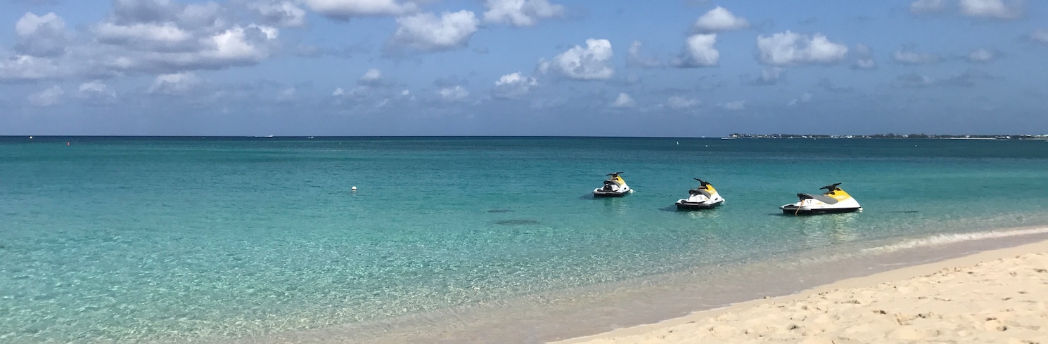 Pantai Seven Mile, Kepulauan Cayman