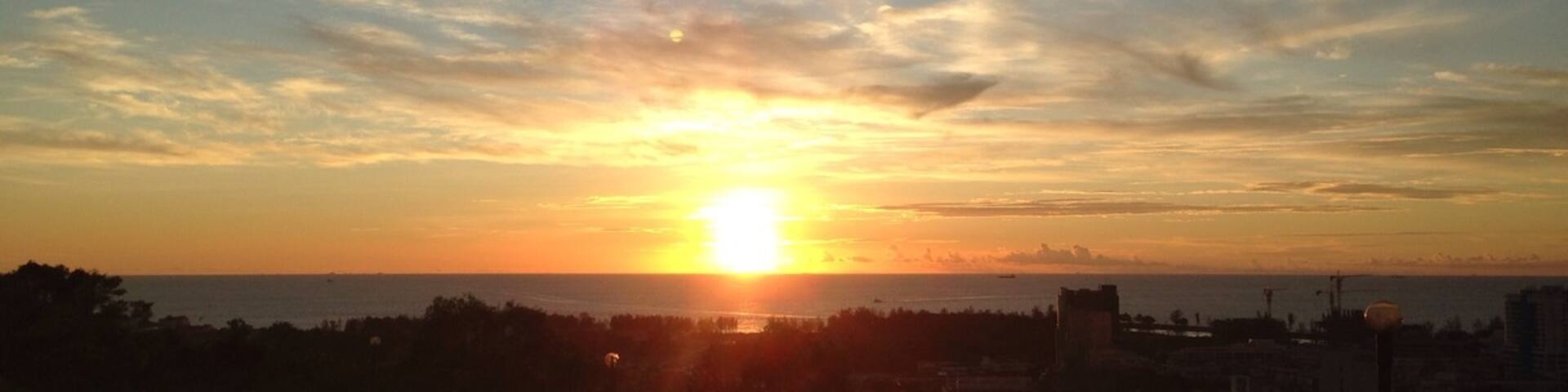 If you in Miri, jog or drive up here to enjoy city view or go when the sun was about to set and be prepared to marvel at the colours.