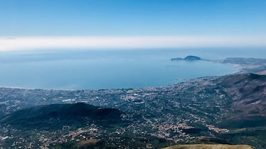 The view is amazing. A quick 3 mike hike to the top provides a breathtaking view of the Formia/Gaeta area. 