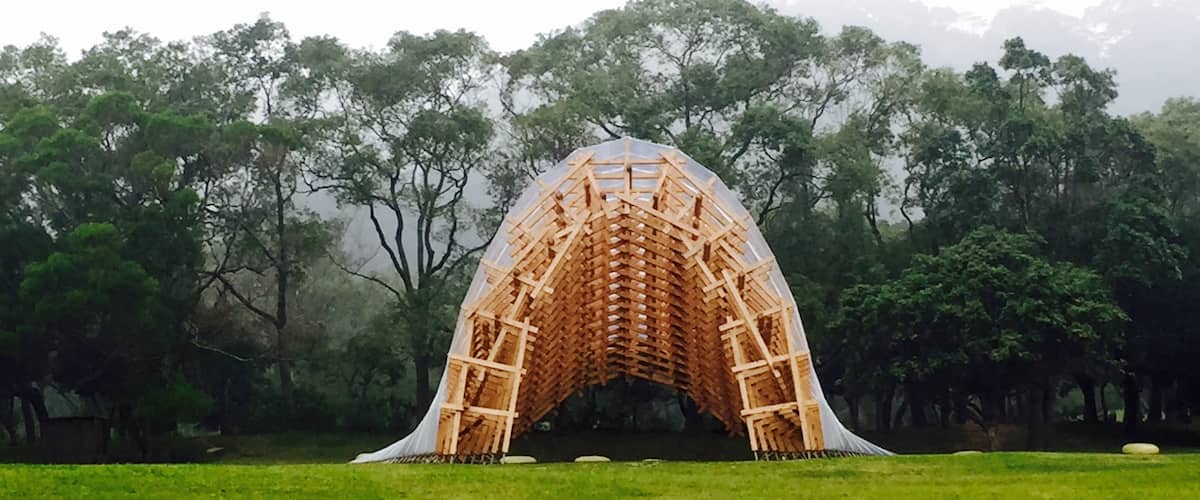 Outdoor timber pavilion in the middle of tranquil setting of the mountain at this elegant place for retreat.