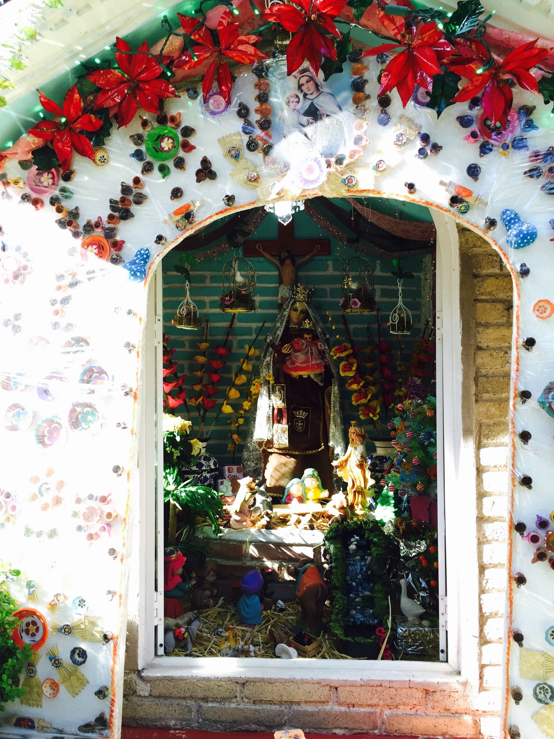  
A nice and colourful altar 

Find more pics in >> the HolyList

#outdoors #religion #devotion #tradition #travel #troveon #mexico #virgin #altar 